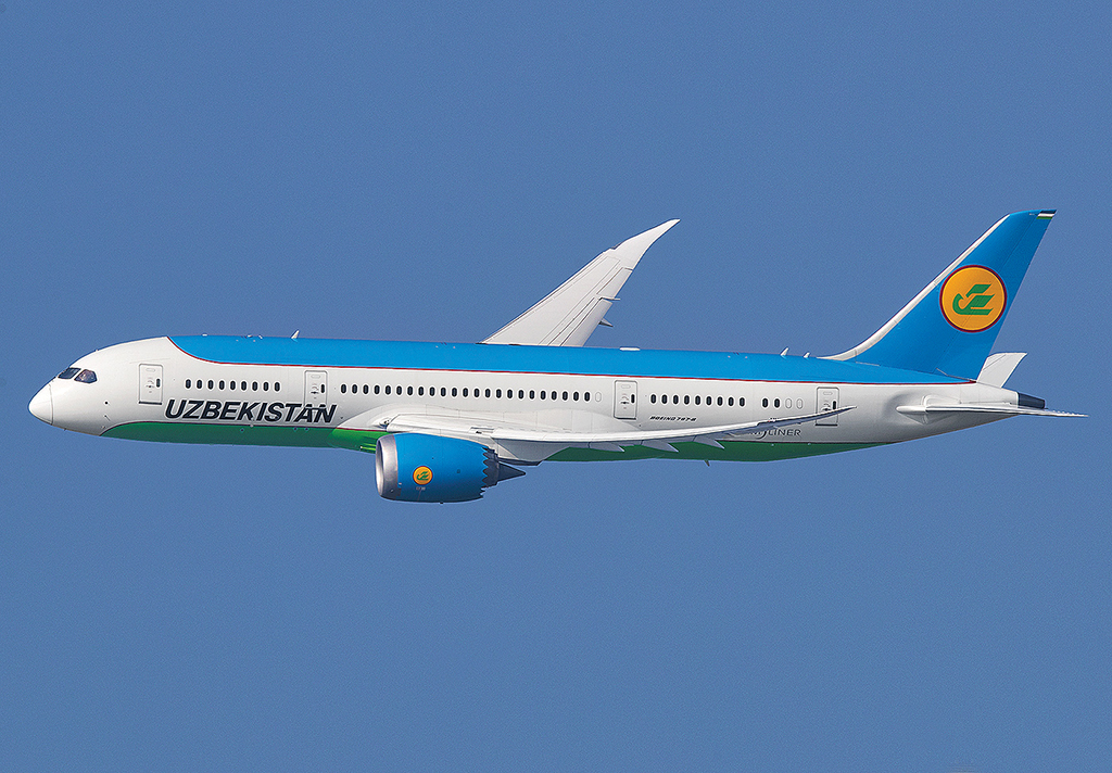 Uzbekistan Airways Boeing 787