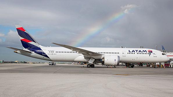 taxiing aircraft