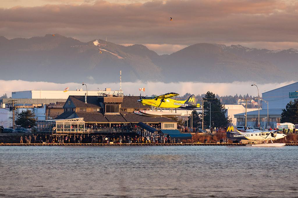 Harbour Air eBeaver floatplane