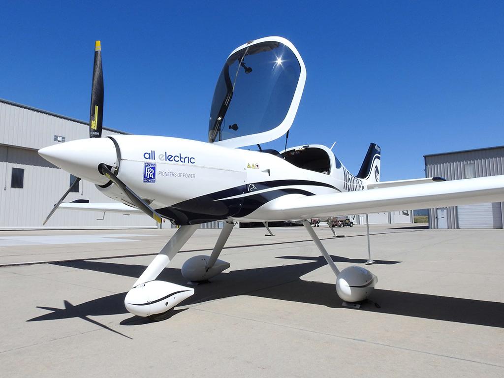 Bye eFlyer2 At Centennial Airport