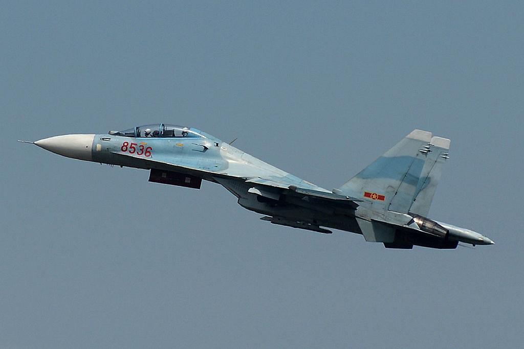 Vietnam Air Force Su-27