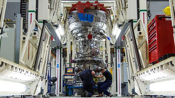 Rolls-Royce engine maintenance