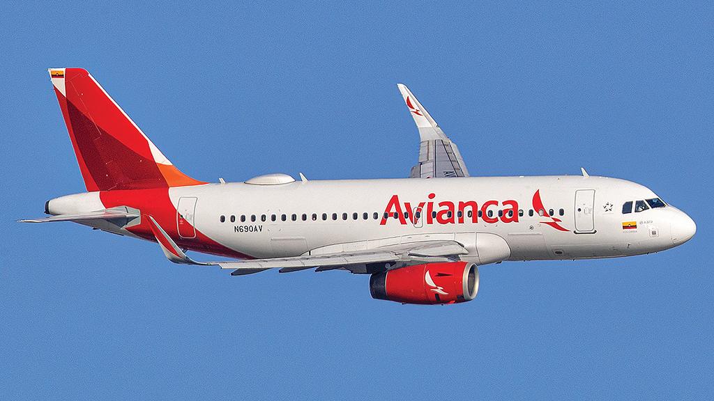 Avianca N690AV