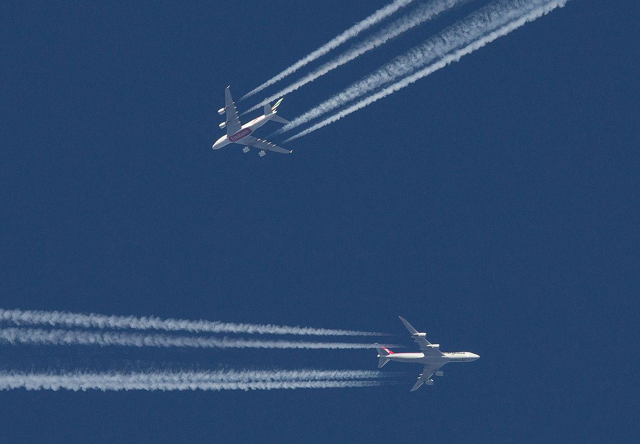 Contrails