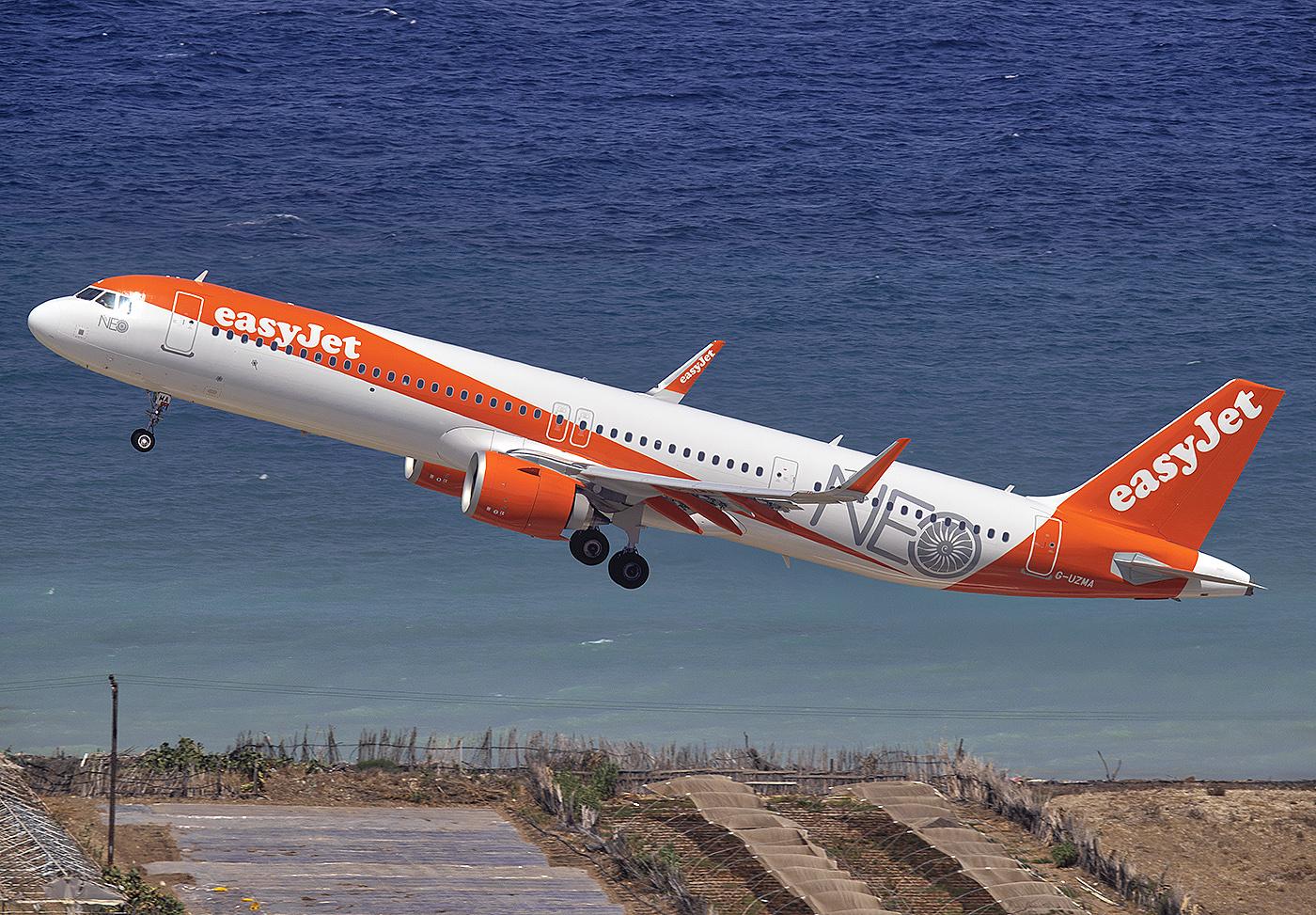 easyJet