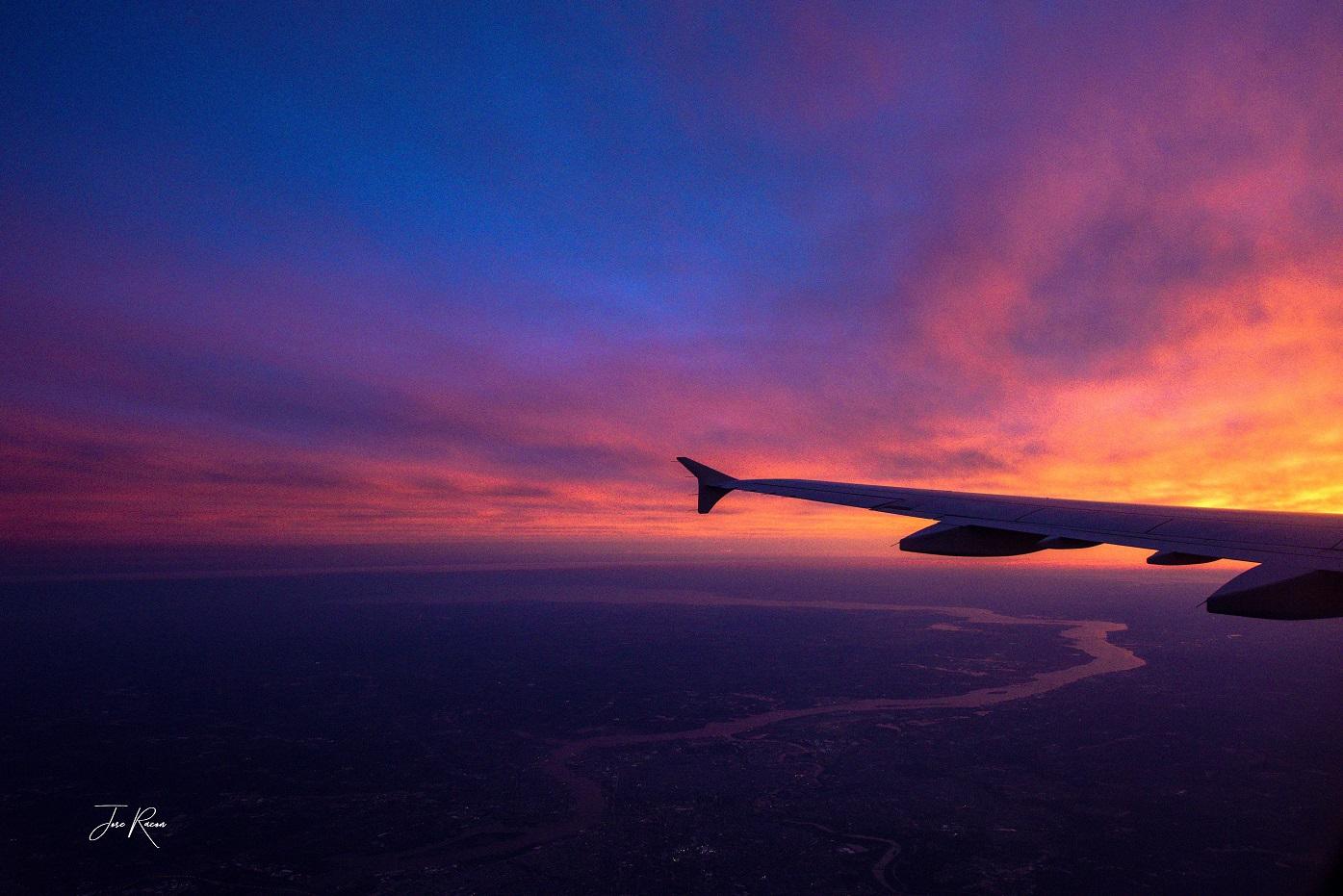 Delta Air Lines wing sunset