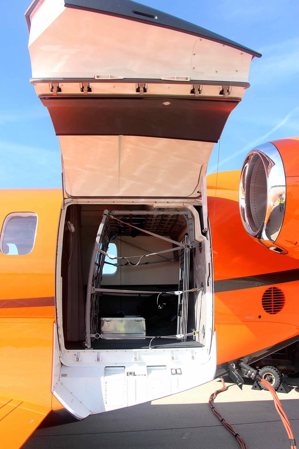 Pilatus PC24 door