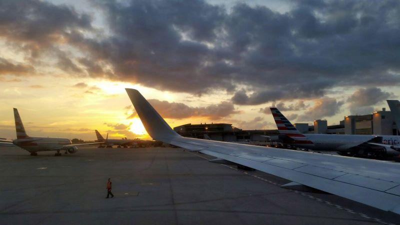 generic sunset U.S. airlines