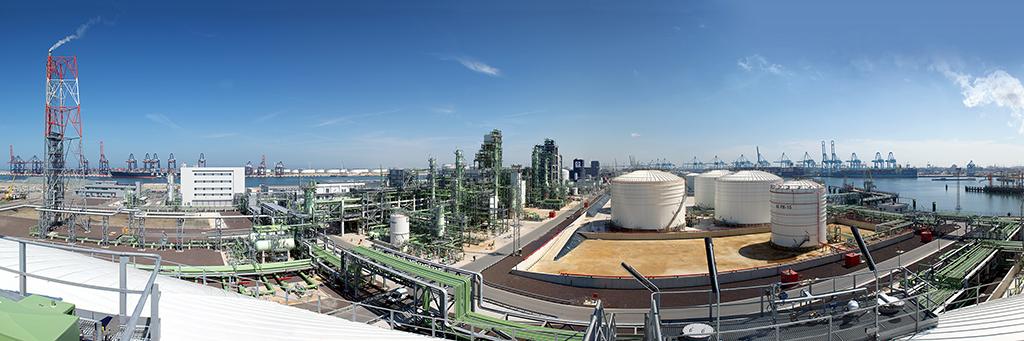 Neste's Rotterdam                     plant