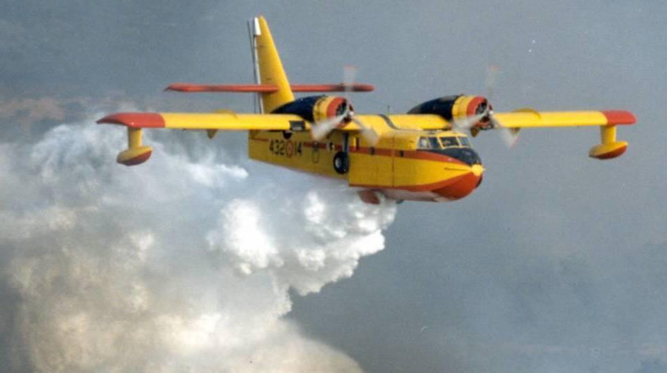Bombardier Canadair CL-215