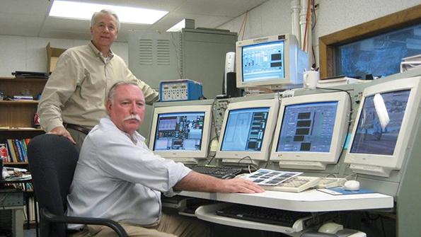 George Braly (seated) and Tim Roehl of GAMI