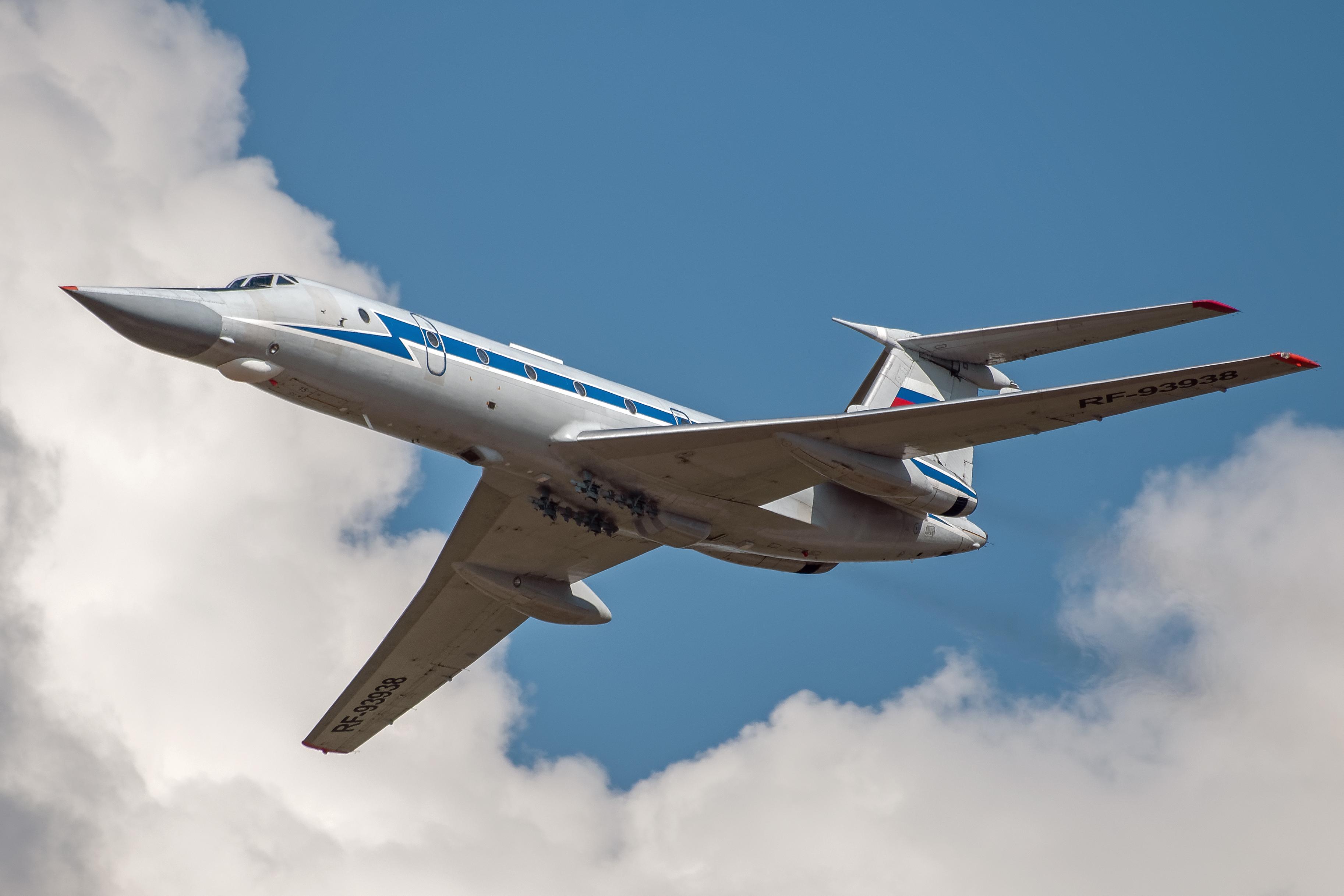 Tupolev Tu-134