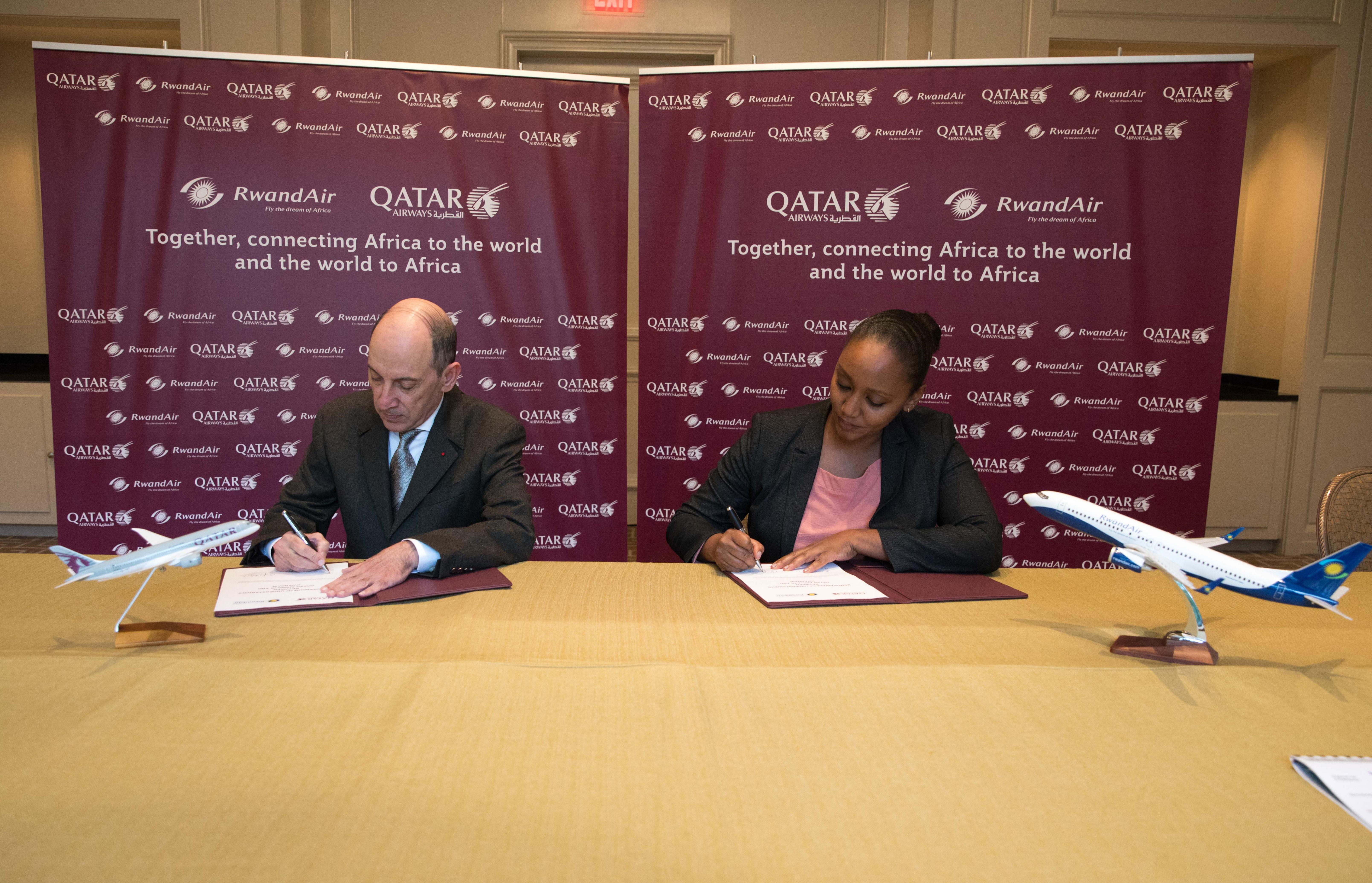 Qatar Airways and RwandAir CEOs signing codeshare