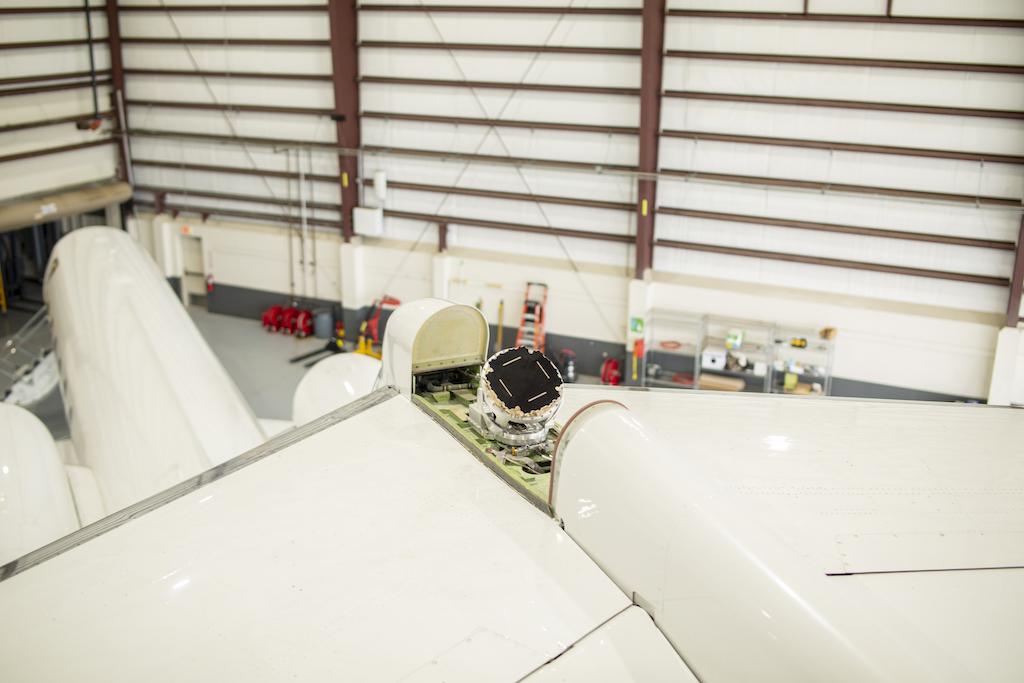 Plane Simple Antenna