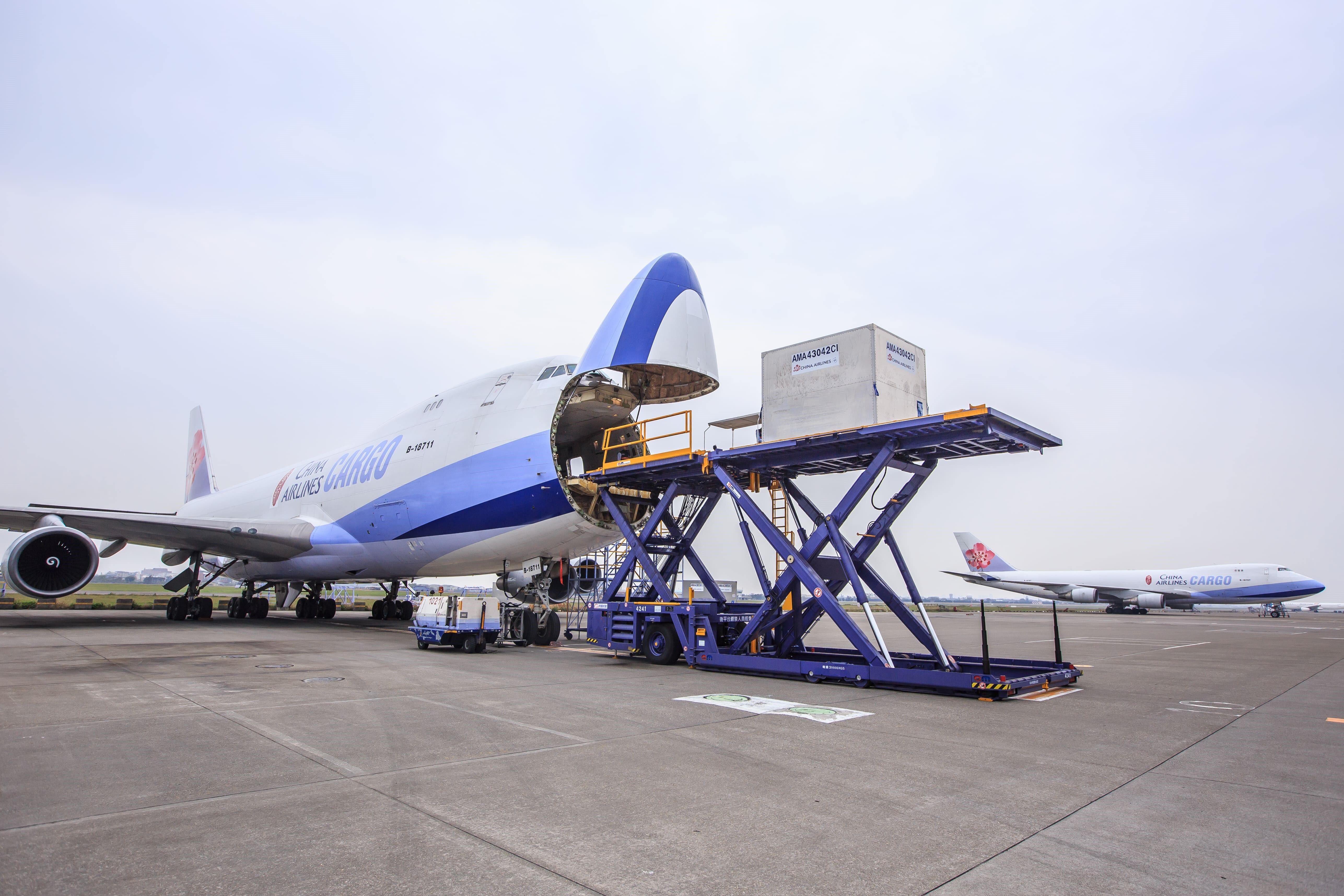 China Airlines Boeing 747-400F 