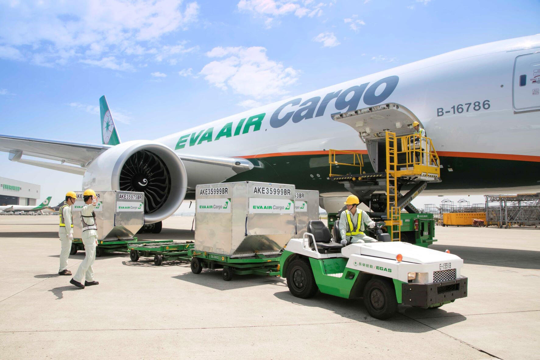 EVA  Air 777F