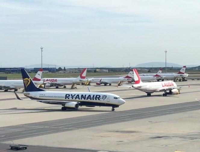 Ryanair, Lauda planes in Vienna