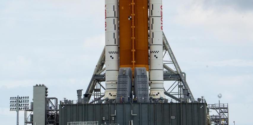 SLS base