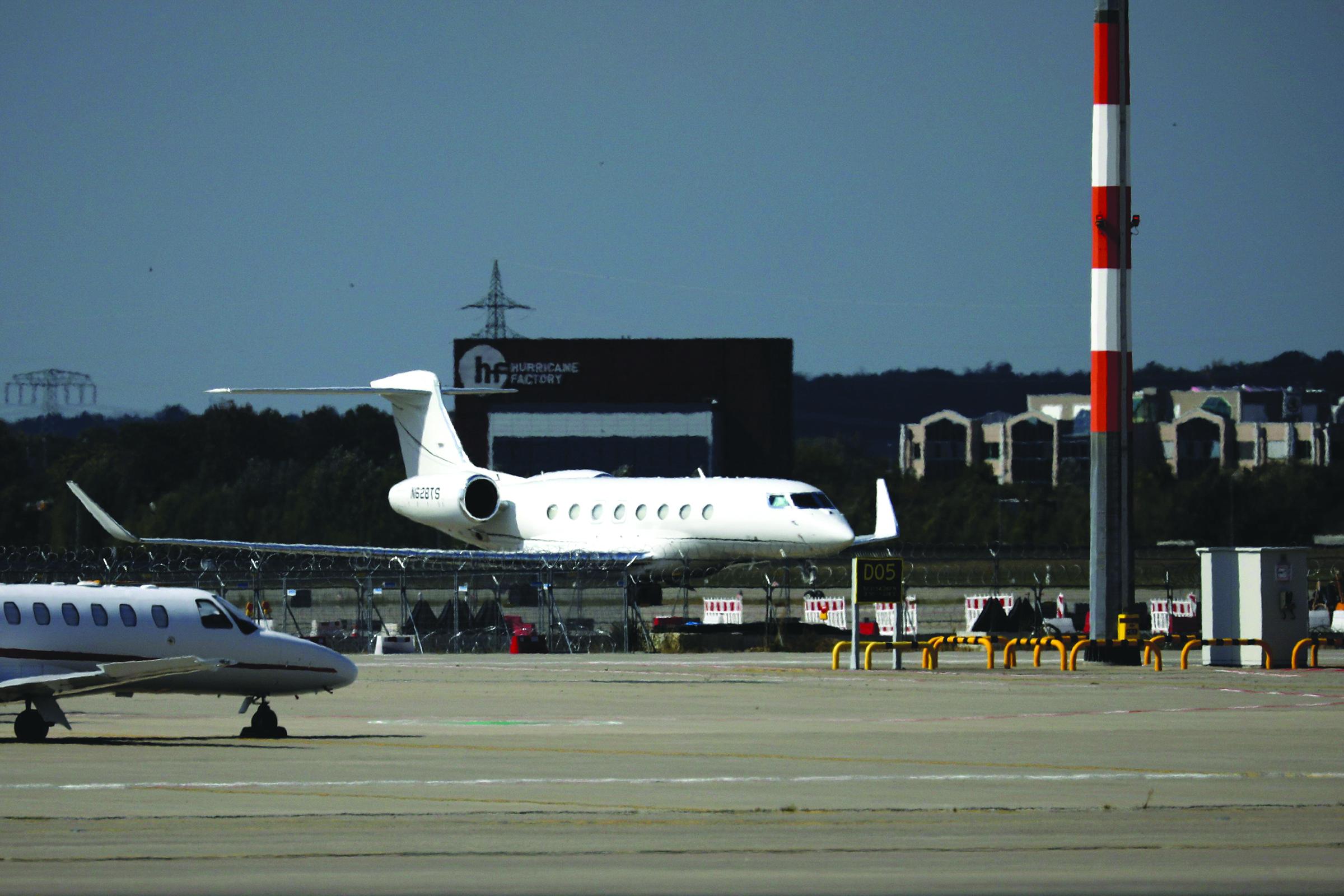 Gulfstream G650 on tarmac