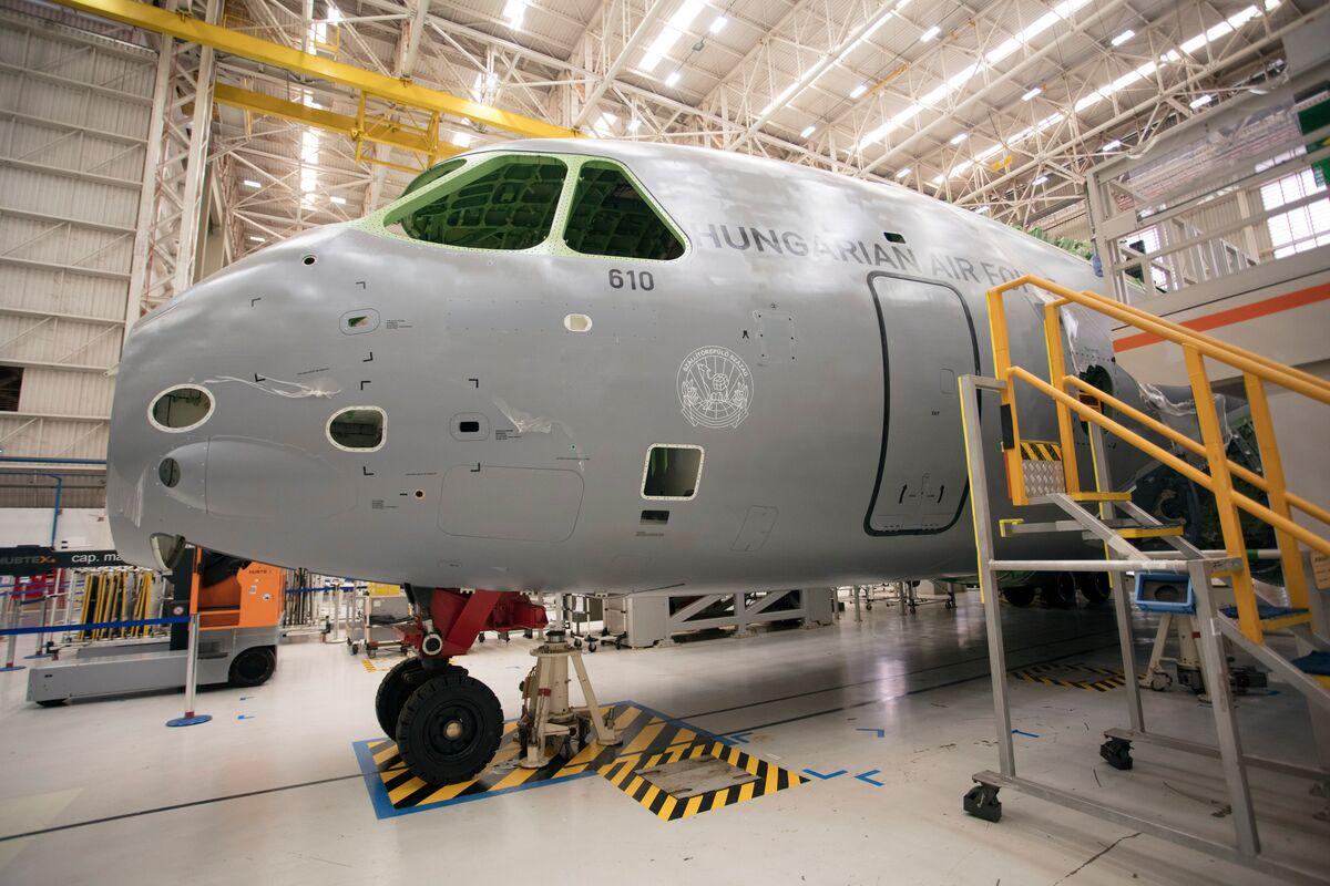 KC-390