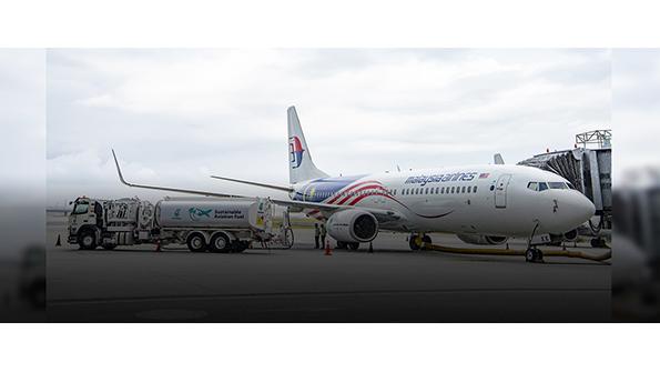 Malaysia Airlines Boeing 737-800