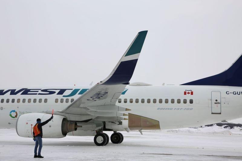 WestJet 737-700