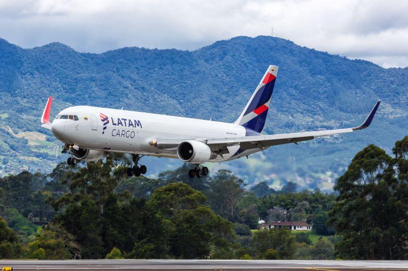 LATAM airlines 767-300F