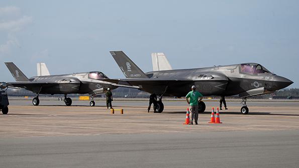 F-35Bs on runway