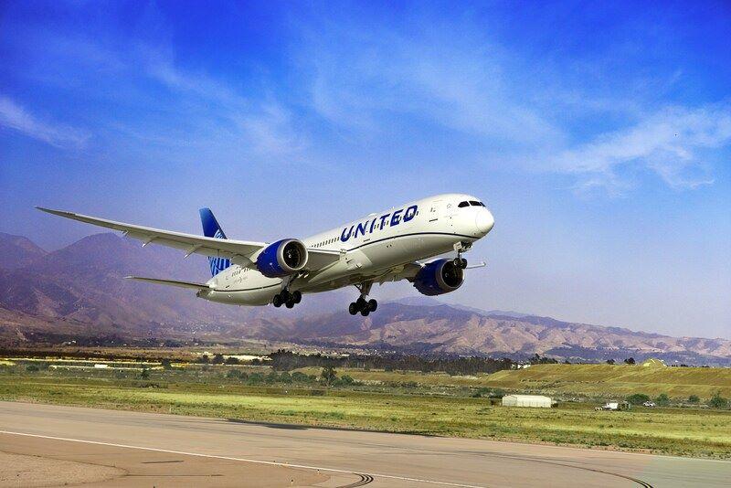 United 787 NZ