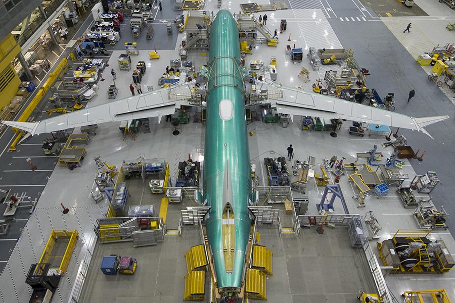 737 MAX