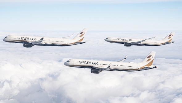 starlux airlines jets