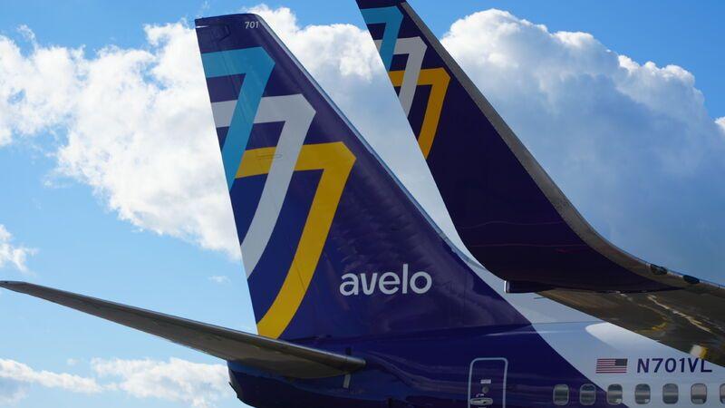 Avelo 737-700