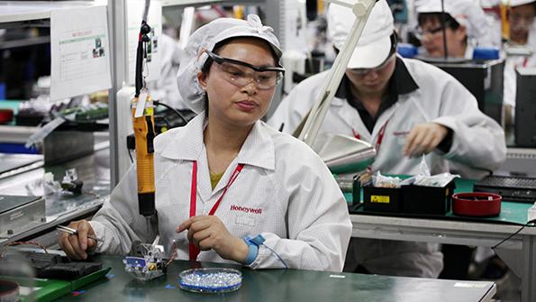 Chinese factory workers