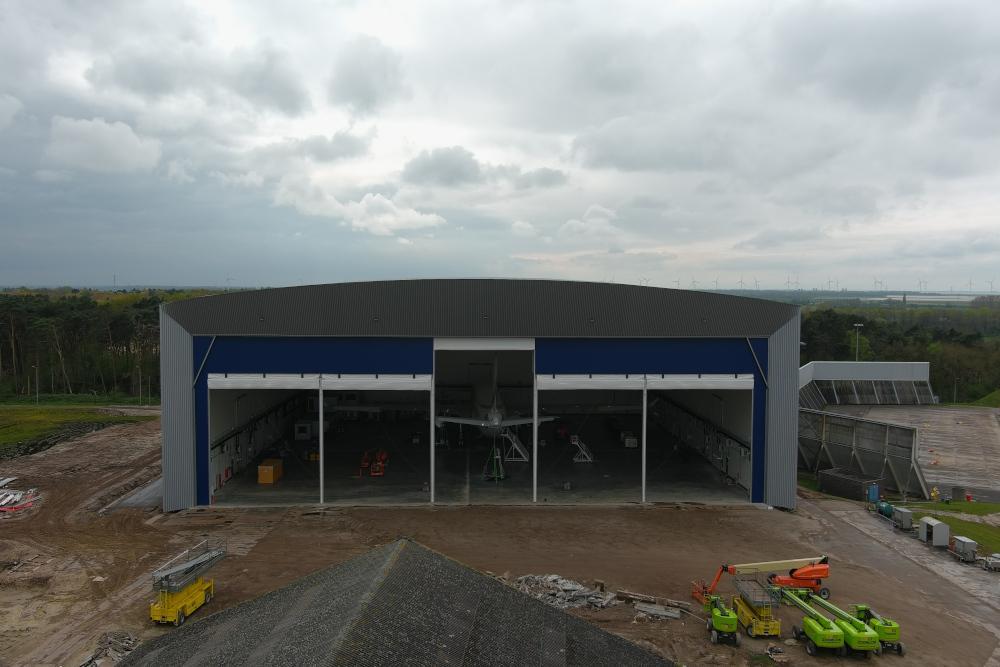 Fokker Service widebody hangar