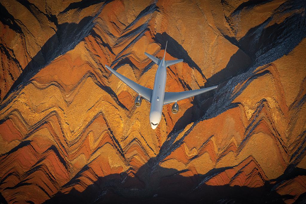 Boeing 777-232ER