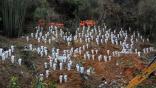 China Eastern crash rescuers