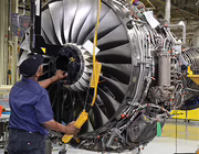 Pratt & Whitney engine technician